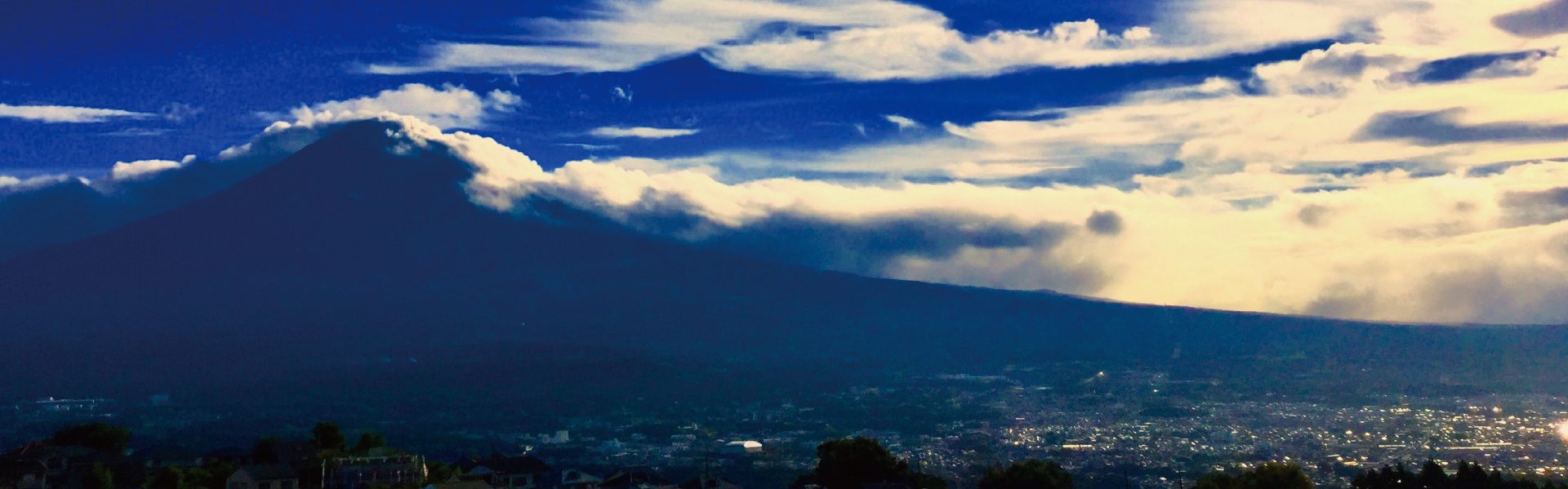 富士山が望める高台にある青木平